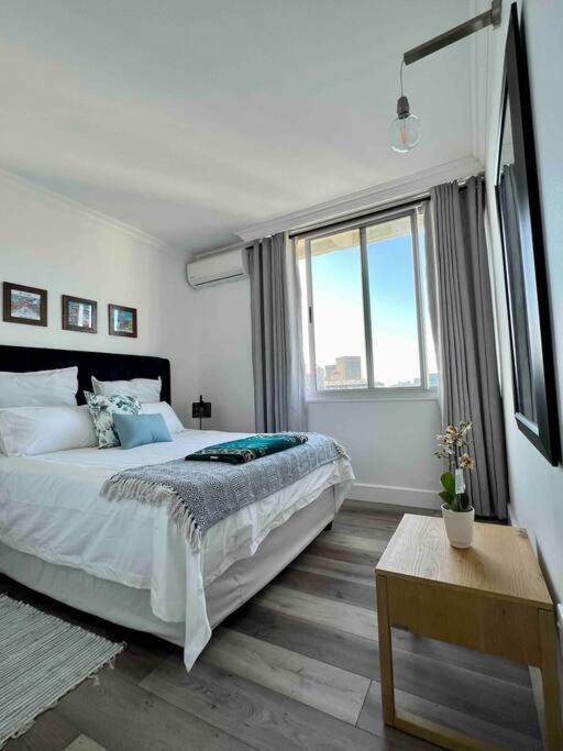 Modern, Trendy And Comfortable 2 Bedroom Apartment In Cape Town Exterior photo
