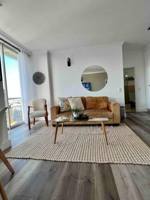 Modern, Trendy And Comfortable 2 Bedroom Apartment In Cape Town Exterior photo