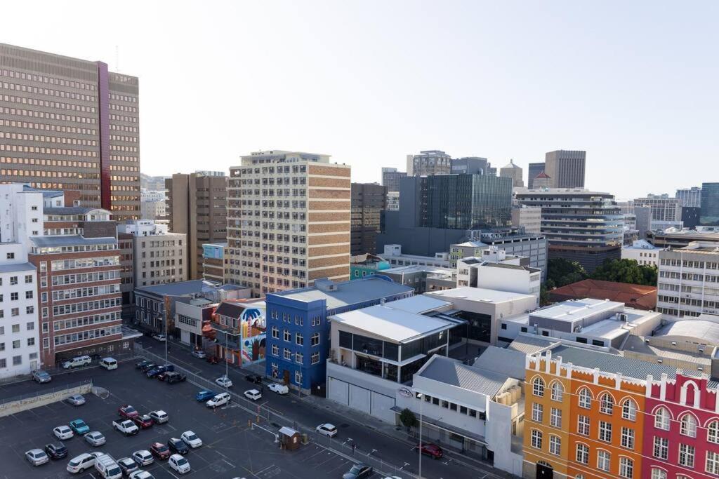 Modern, Trendy And Comfortable 2 Bedroom Apartment In Cape Town Exterior photo